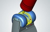  – 股元件加工：透過桶型刀可節省大量的加工時間。